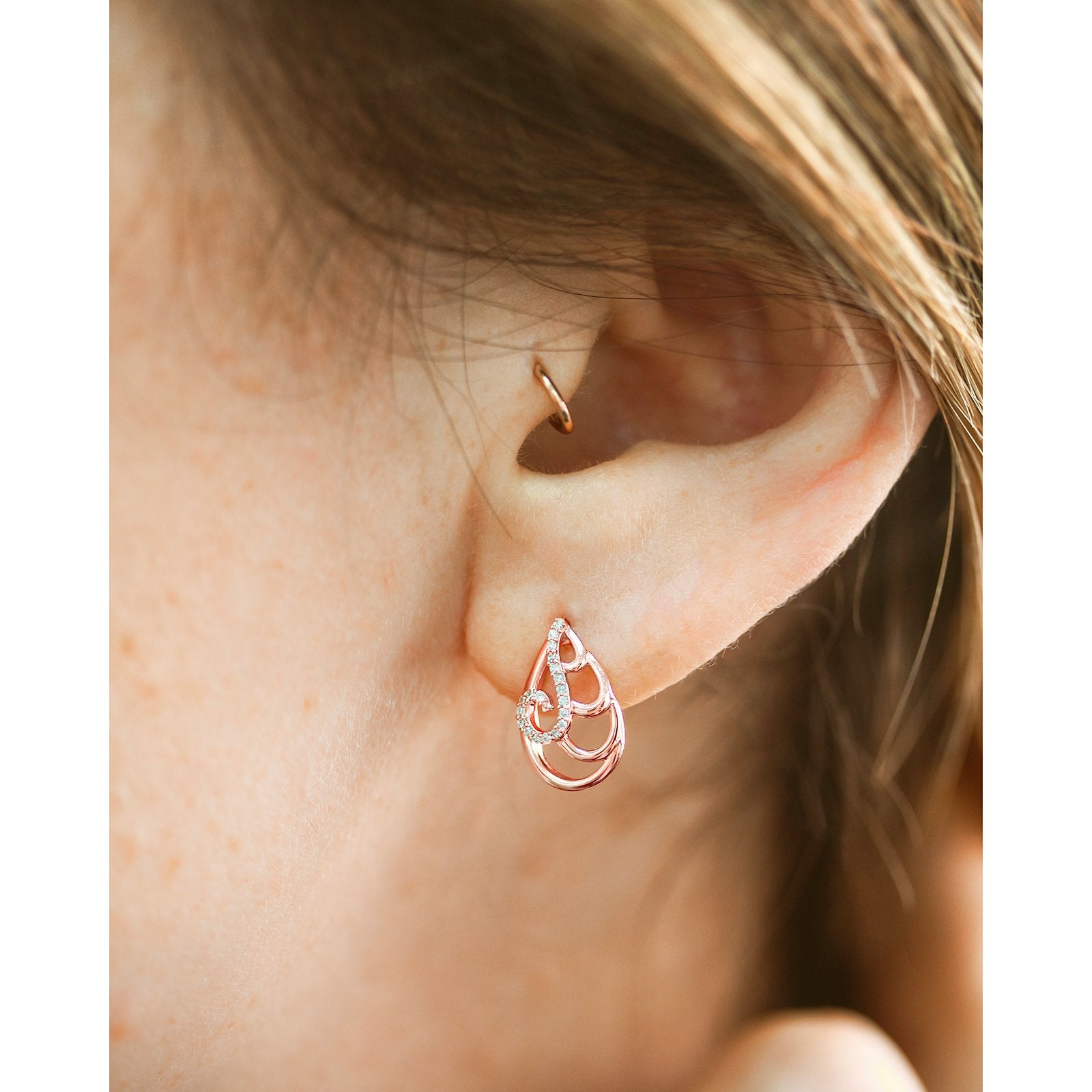 Wisp Flat Back Earring (single), Solid 10k Gold Earring